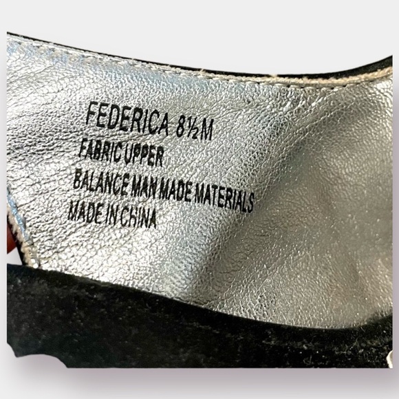 Rampage Black Satin Rosette Heels Sandal Size 8.5 - Picture 10 of 10